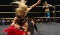 Bayley i Carmella vs. Eva Marie i Nia Jax - kobiety w ringu