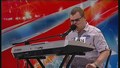 Paweł Ejzenberg - wzruszający występ niewidomego muzyka w Mam Talent